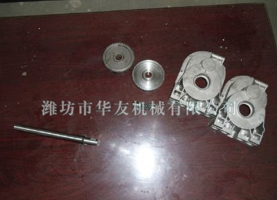 點擊查看詳細信息<br>標題：華友機械齒輪 電機軸 齒輪箱體 閱讀次數(shù)：5193
