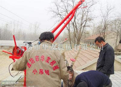 點擊查看詳細信息<br>標題：濰坊華友機械建筑小吊機 閱讀次數(shù)：5138