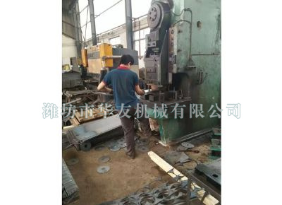 點(diǎn)擊查看詳細(xì)信息<br>標(biāo)題：華友機(jī)械車間一角 閱讀次數(shù)：8711