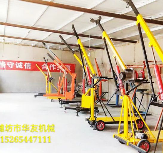 點(diǎn)擊查看詳細(xì)信息<br>標(biāo)題：裝車卸貨用小吊機(jī) 閱讀次數(shù)：2489