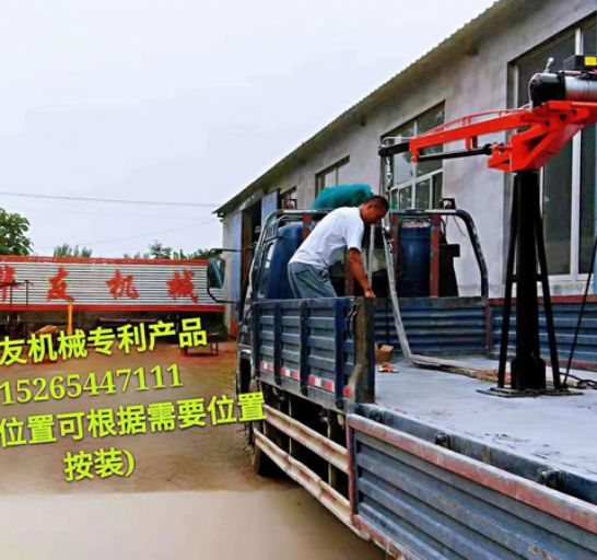 點(diǎn)擊查看詳細(xì)信息<br>標(biāo)題：車載小吊機(jī)  液壓小吊機(jī) 閱讀次數(shù)：2404